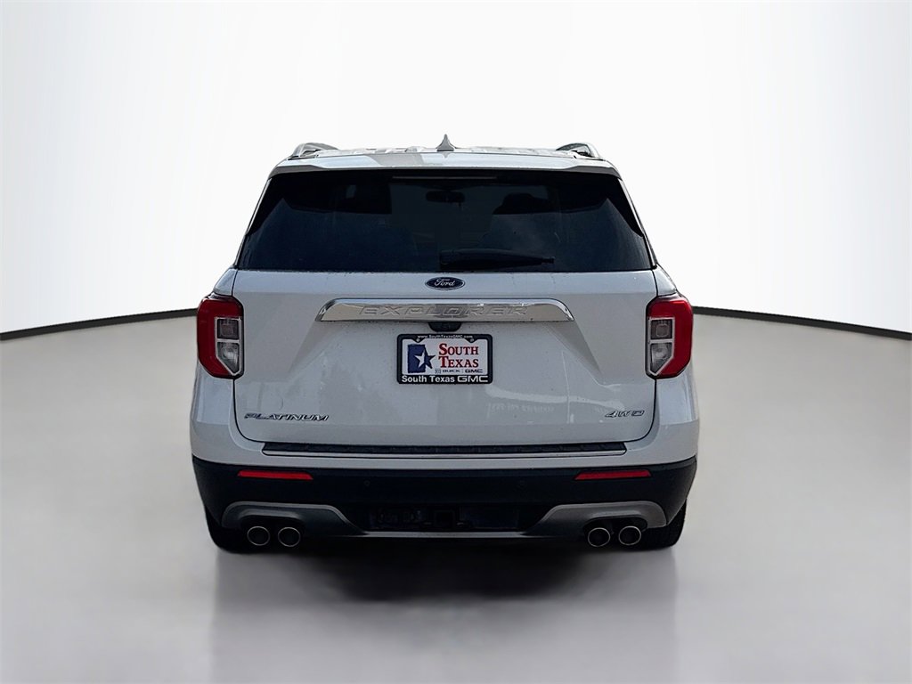 Used 2023 Ford Explorer Platinum w/ Technology Package image 6