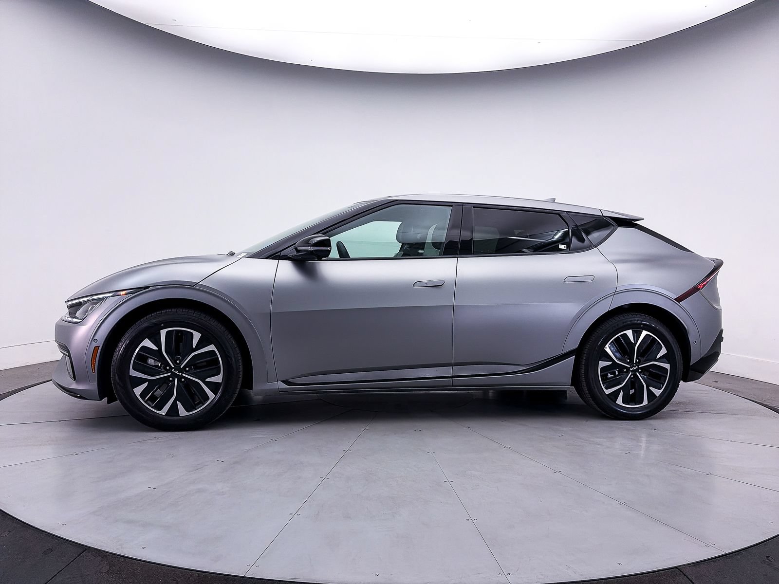 Certified 2024 Kia EV6 GT-Line w/ GT-Line White Seat Package RWD image 42