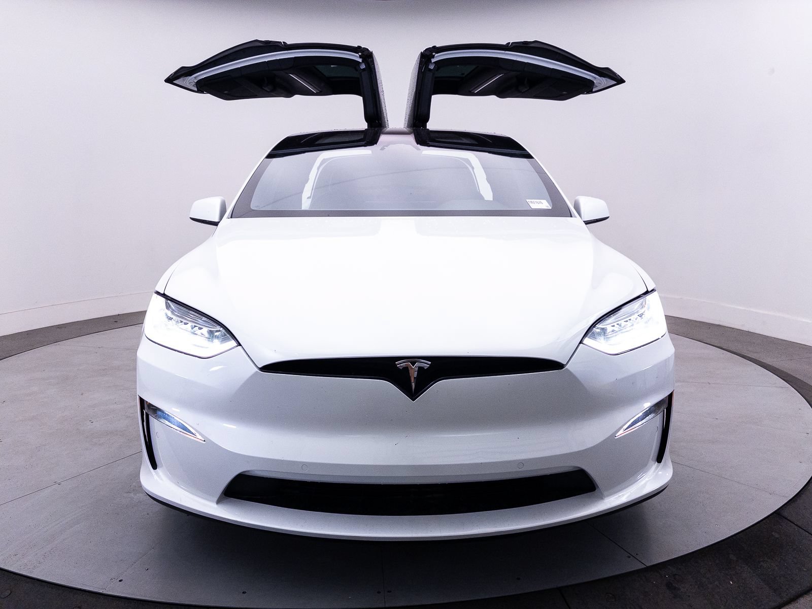Used 2022 Tesla Model X AWD/4WD image 2