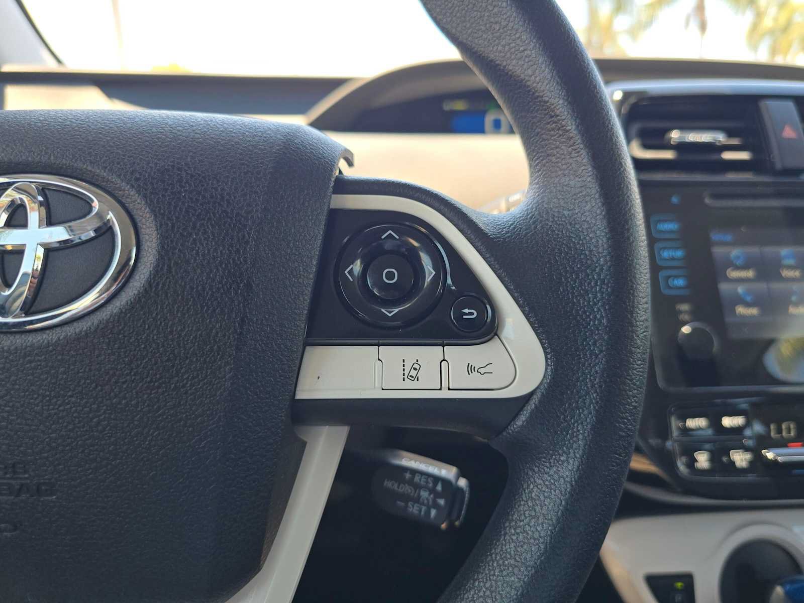 Used 2018 Toyota Prius Two w/ Prius Two Safety Plus Package FWD image 29