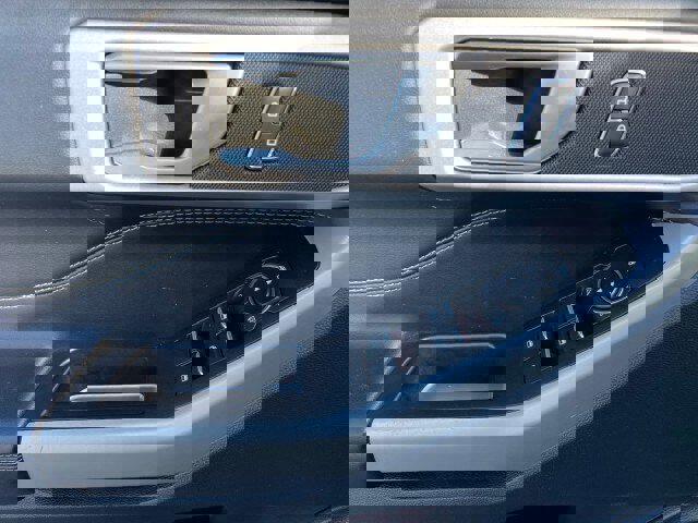 Certified 2021 Ford Explorer XLT w/ Equipment Group 202A image 12