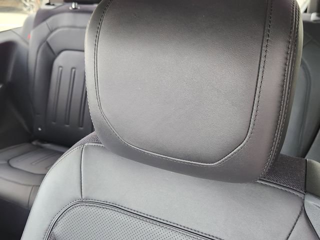 Used 2023 Land Rover Defender 90 X image 25