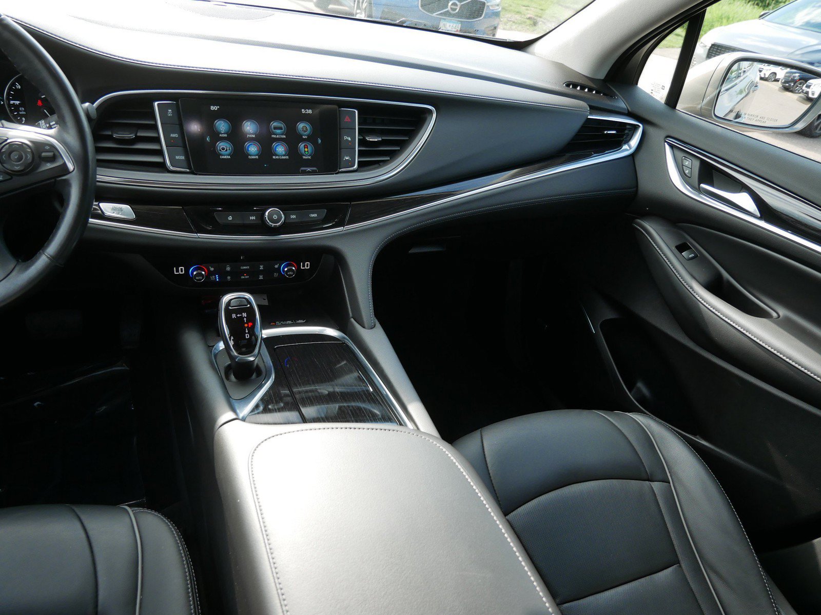 Used 2019 Buick Enclave Avenir w/ Avenir Technology Package AWD/4WD image 15
