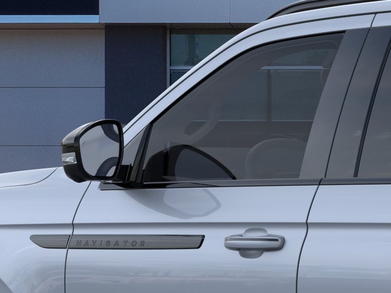 New 2026 Lincoln Navigator Reserve w/ Jet Appearance Package AWD/4WD image 40