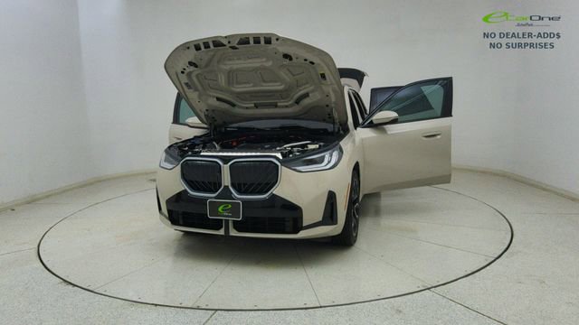 Used 2025 BMW X3 xDrive30i w/ Premium Package AWD/4WD image 75
