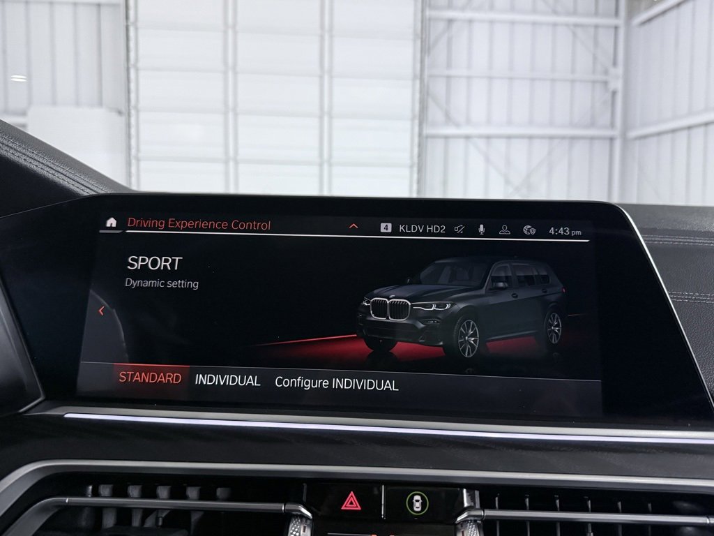 Used 2022 BMW X7 xDrive40i w/ M Sport Package image 38