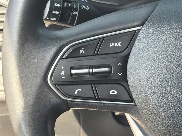 Used 2019 Hyundai Santa Fe Limited image 25