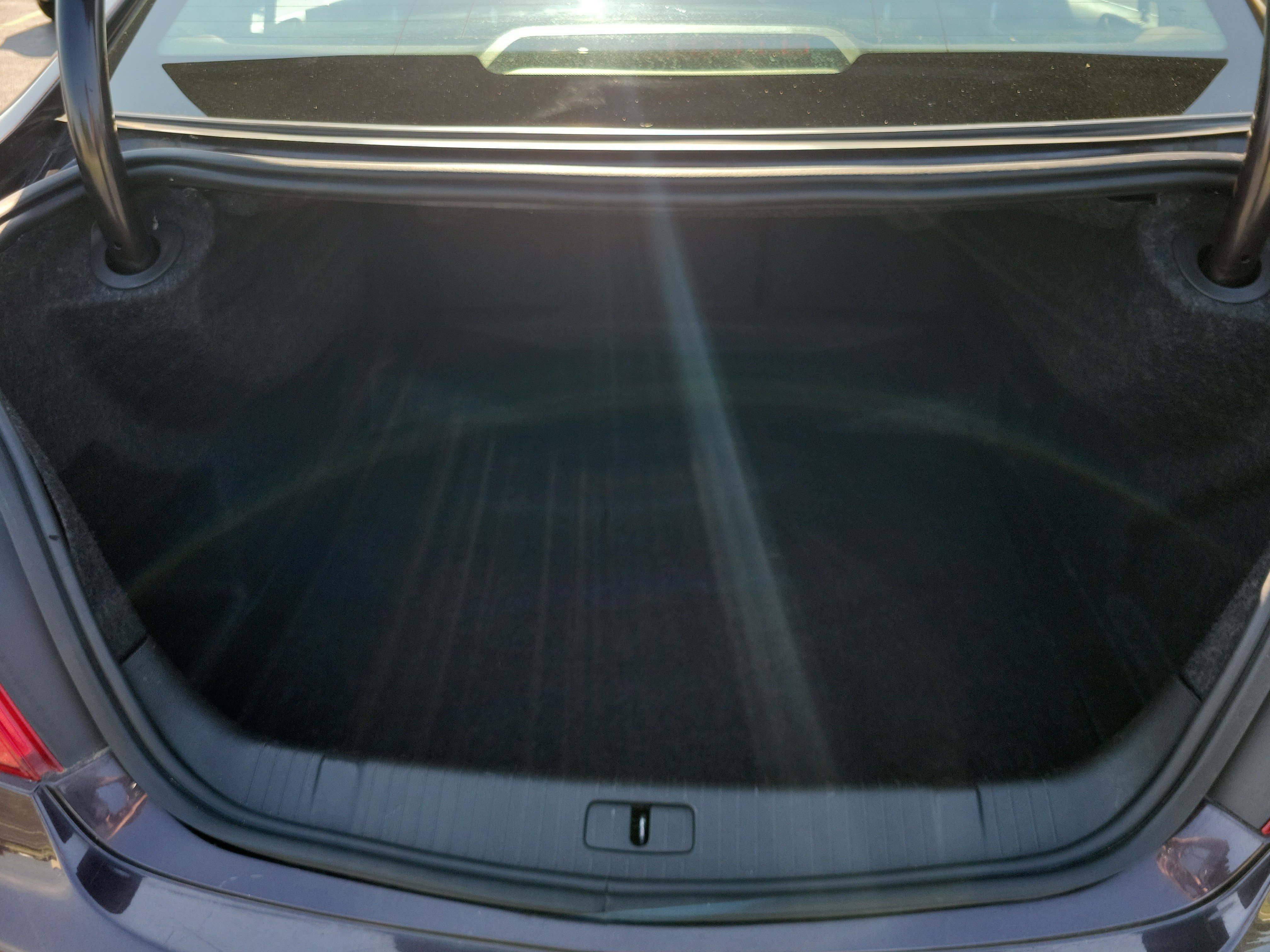 Used 2014 Buick LaCrosse Leather w/ Driver Confidence Package FWD image 8