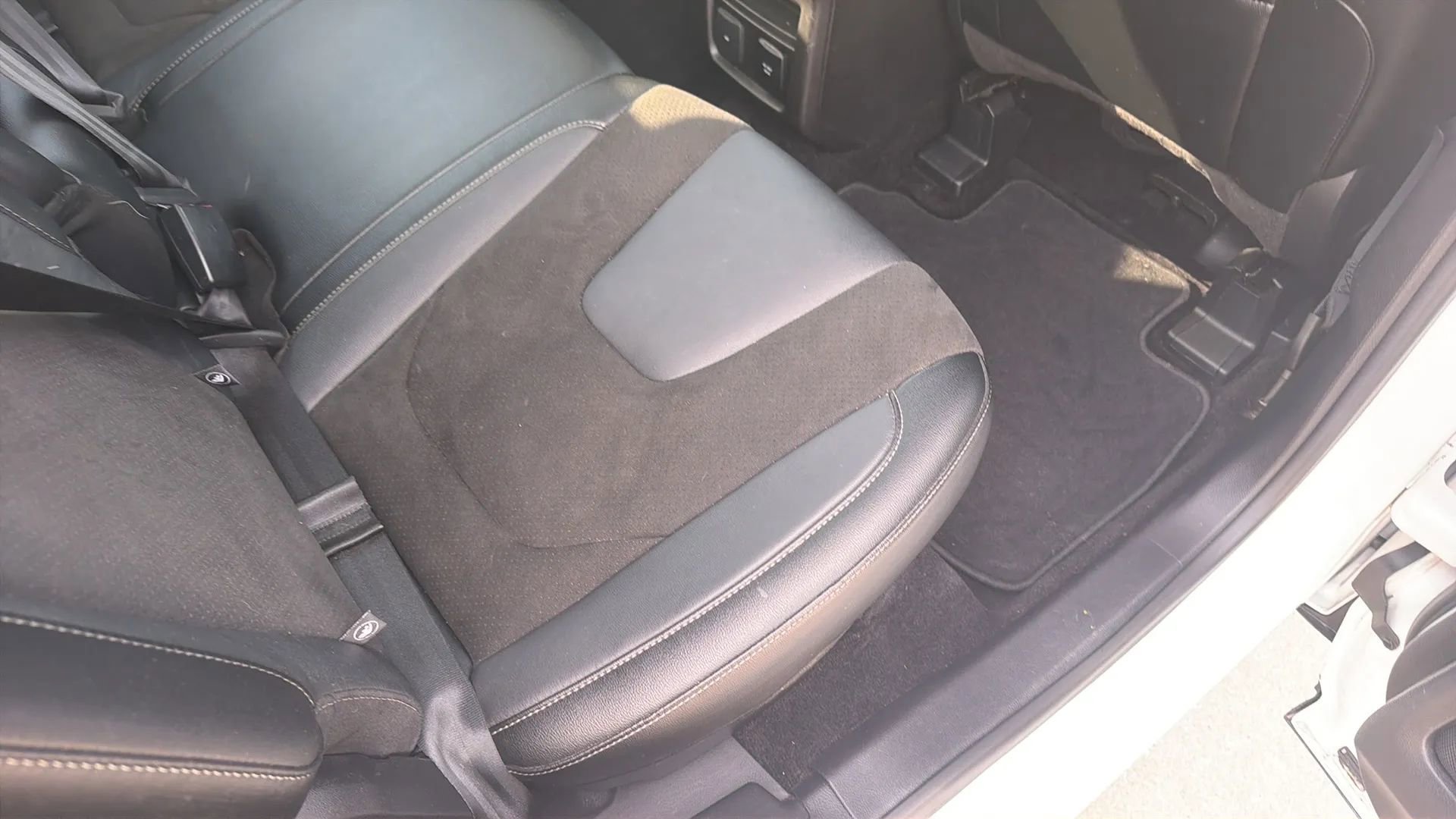 Used 2015 Ford Edge Sport w/ Equipment Group 401A AWD/4WD image 57