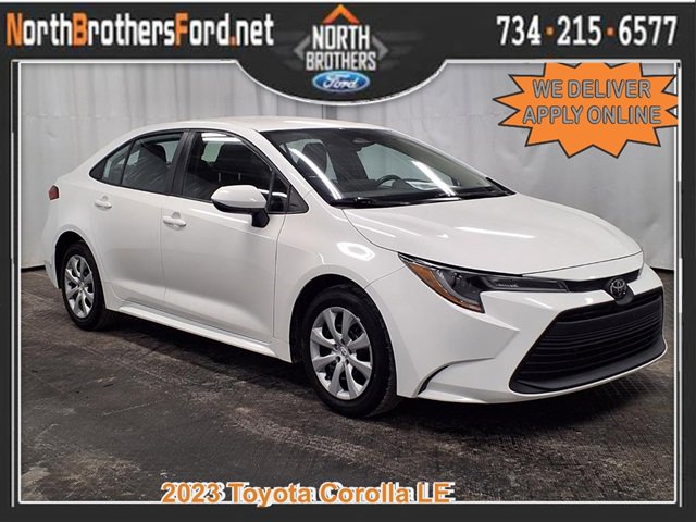 Used 2023 Toyota Corolla LE image 1