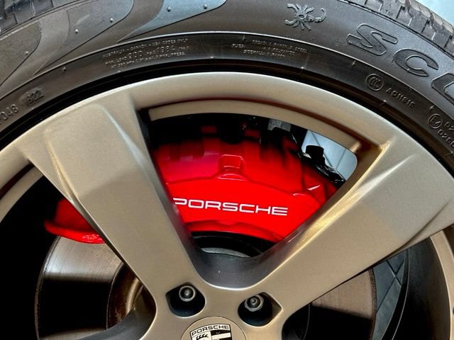 Used 2022 Porsche Macan S AWD/4WD image 39