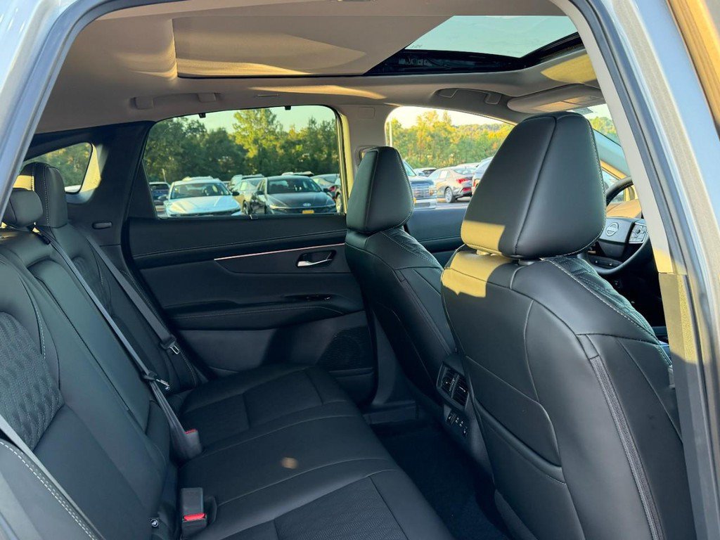 New 2027 Nissan Murano Platinum AWD/4WD image 4
