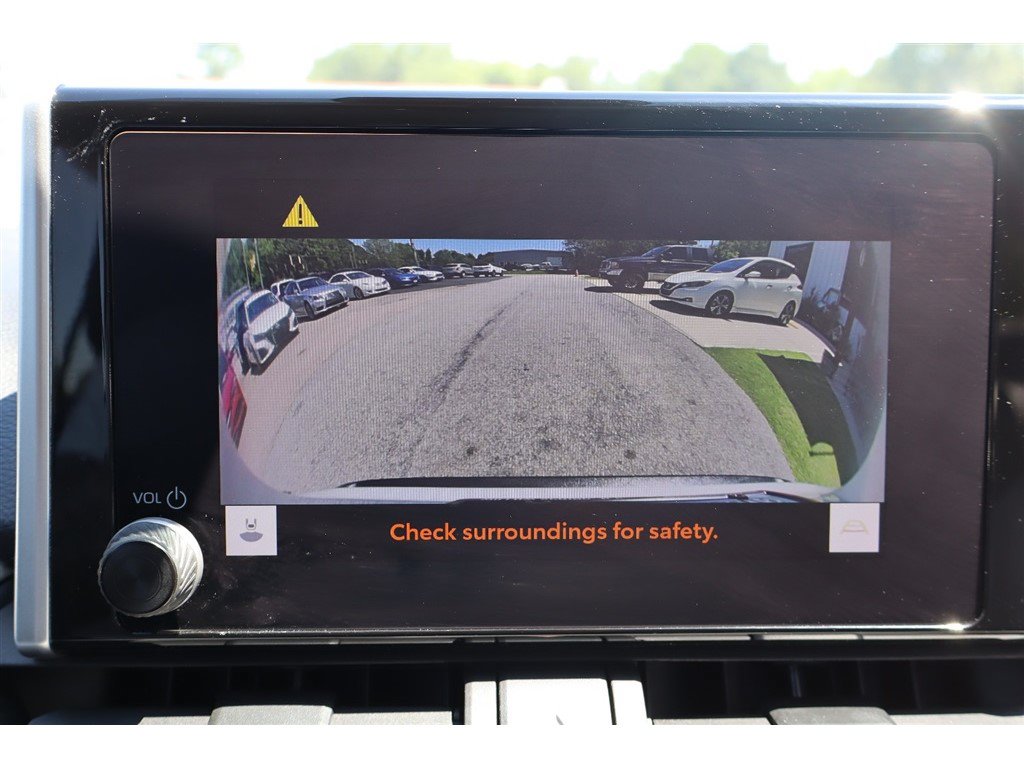 Used 2023 Toyota RAV4 XLE FWD image 36