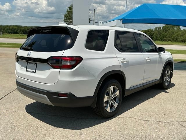 Certified 2024 Honda Pilot EX-L image 3