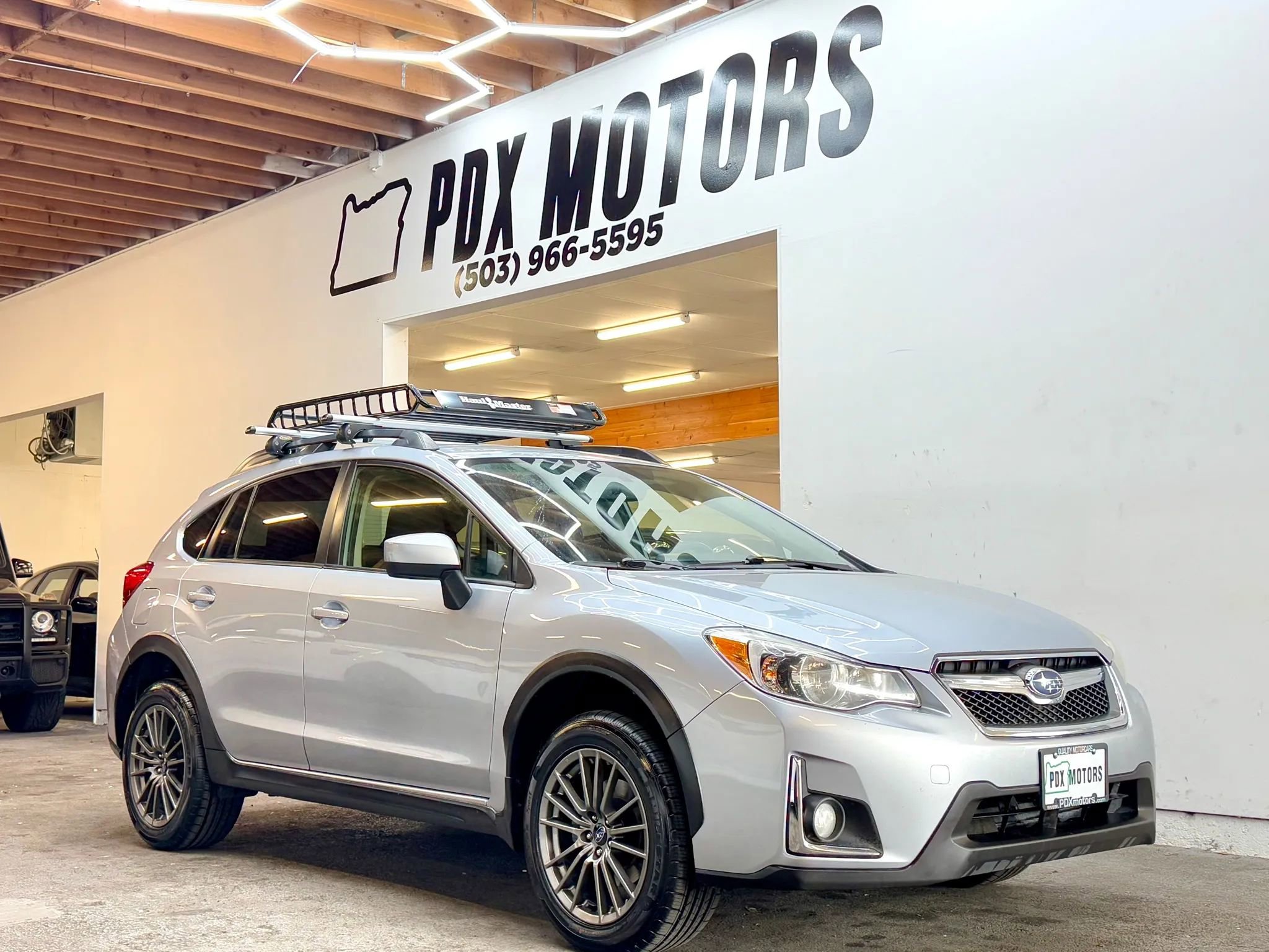 Used 2017 Subaru Crosstrek 2.0i Premium w/ Popular Package #2 image 1