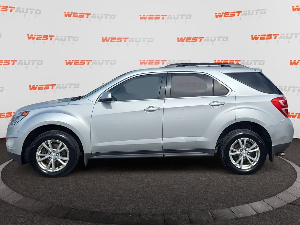 Used 2017 Chevrolet Equinox LT w/ Convenience Package AWD/4WD image 2