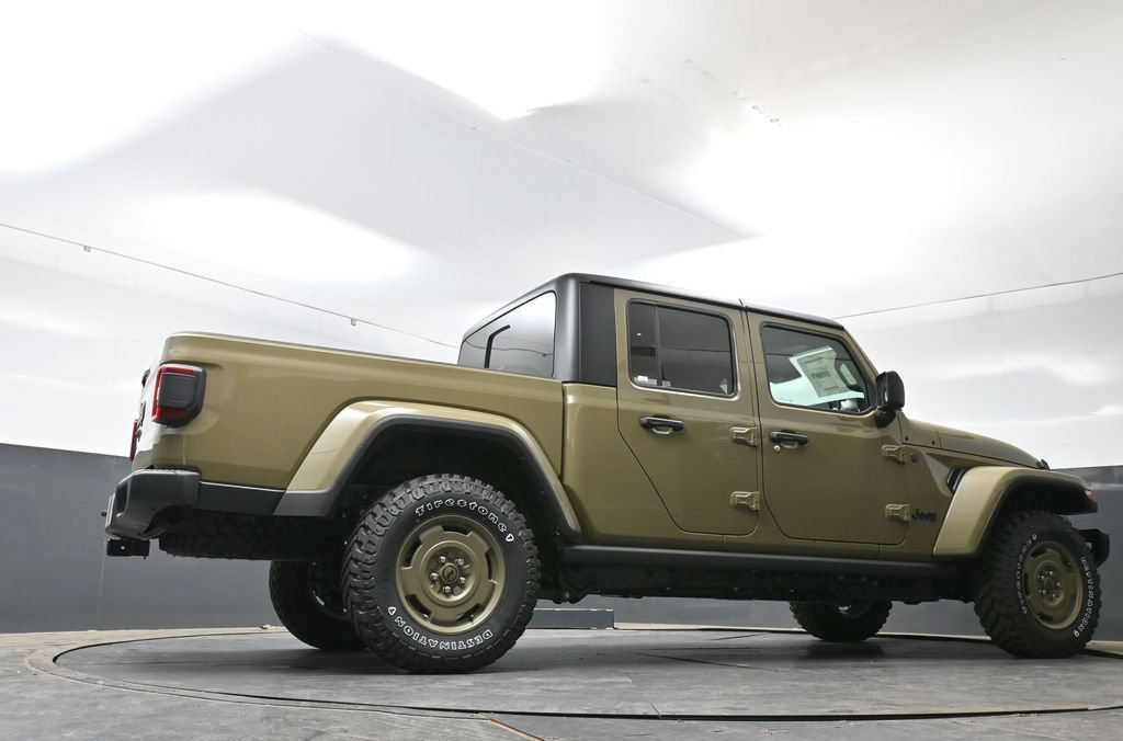 New 2026 Jeep Gladiator Willys AWD/4WD image 35