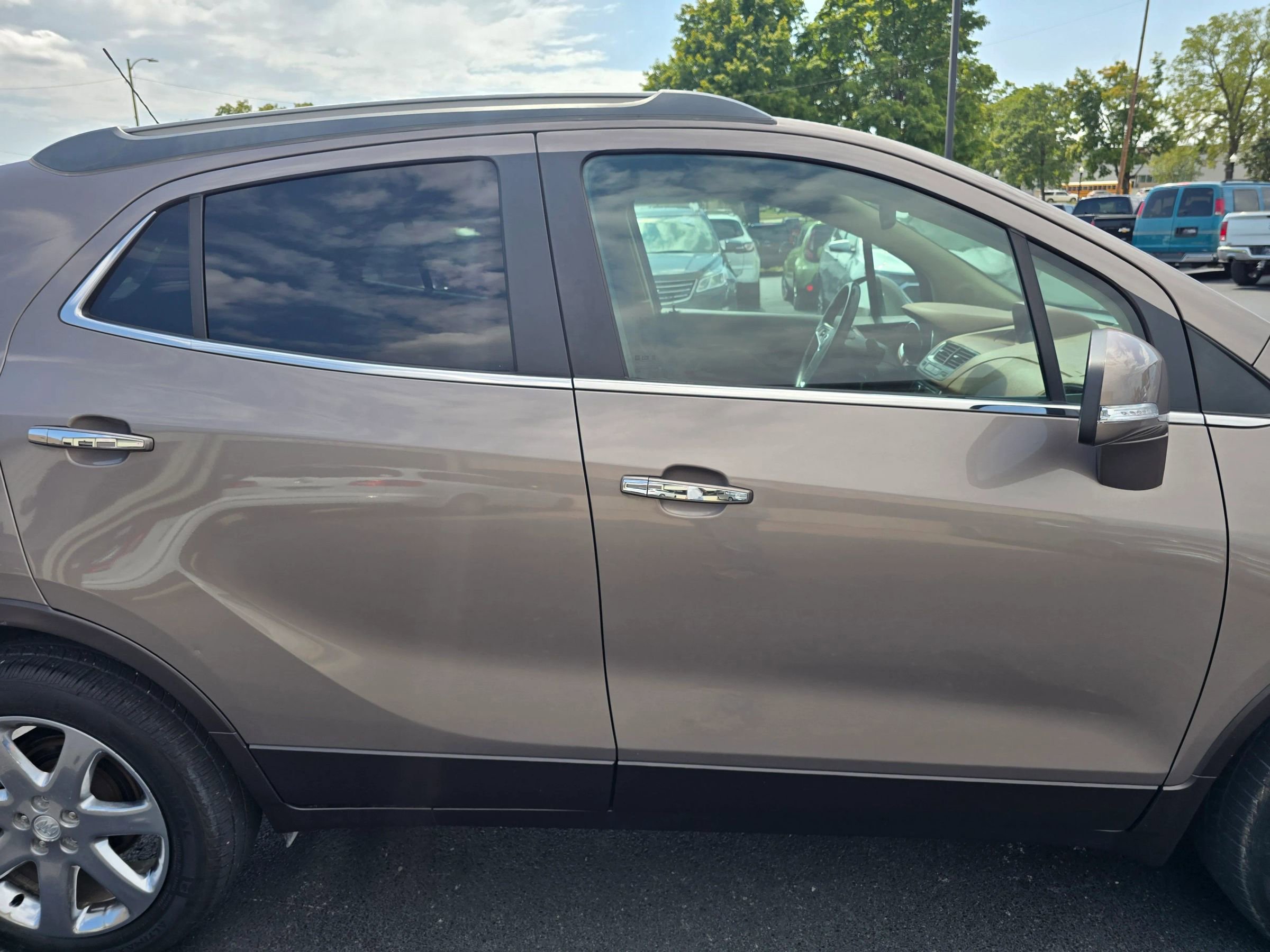 Used 2015 Buick Encore Leather w/ Experience Buick Package image 26