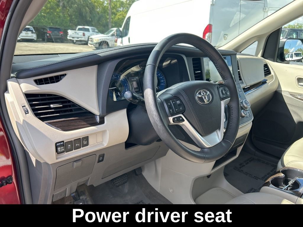 Used 2017 Toyota Sienna XLE w/ XLE Navigation Package image 12