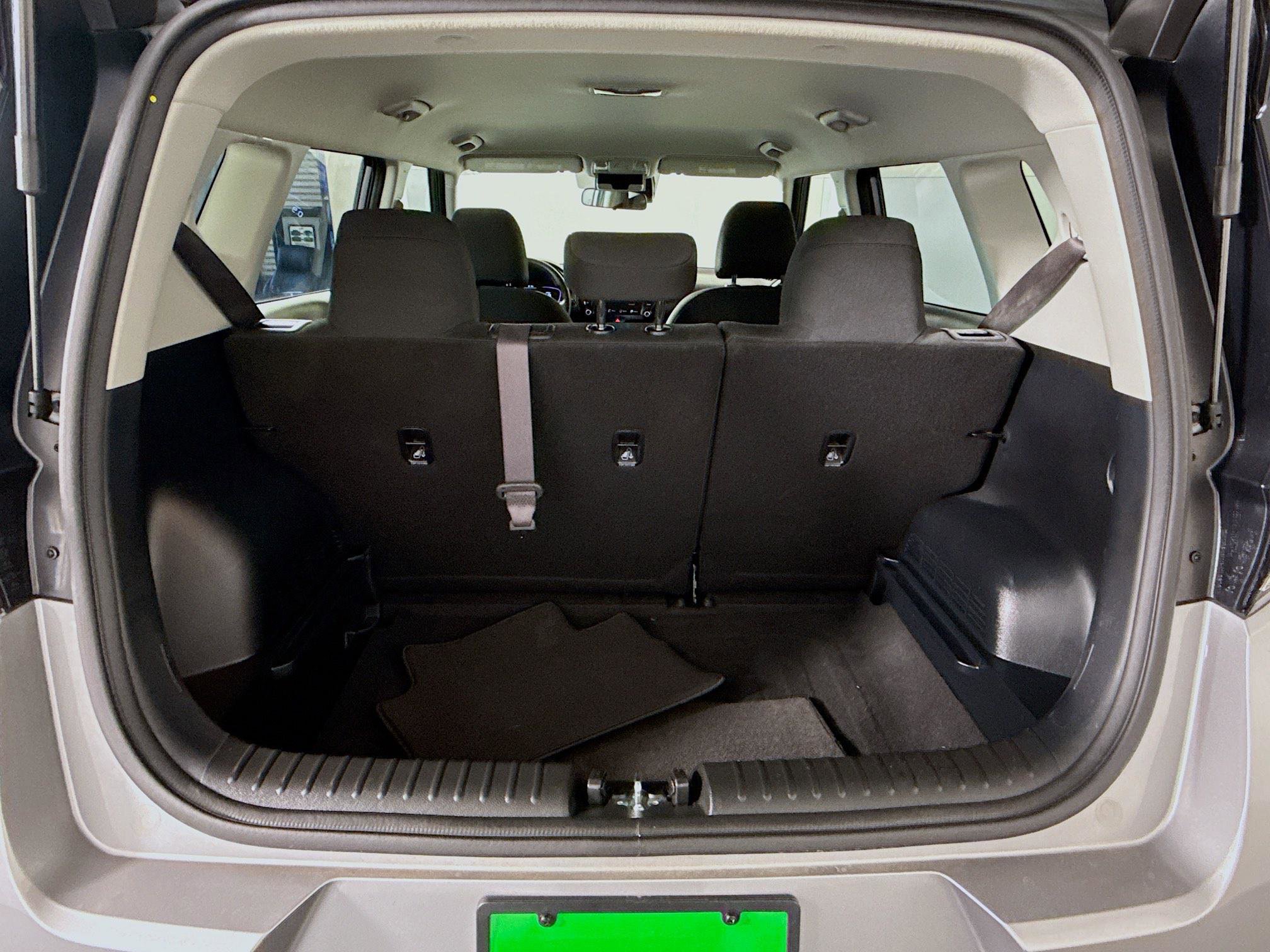 Used 2025 Kia Soul LX w/ LX Technology Package image 34