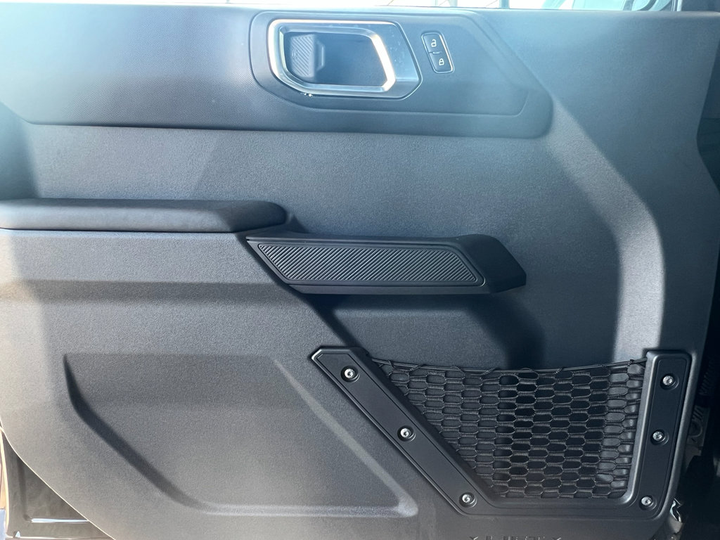 New 2025 Ford Bronco 4-Door image 16