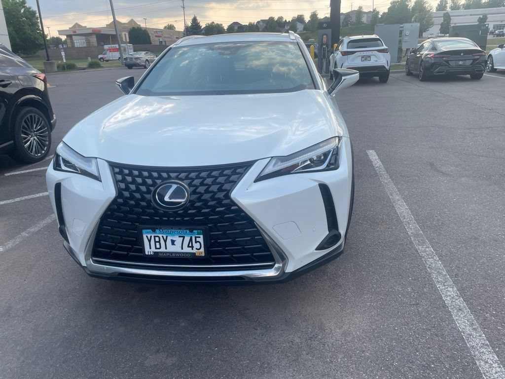 Used 2019 Lexus UX 250h w/ Premium Package AWD/4WD image 3