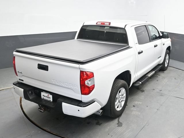 Used 2017 Toyota Tundra SR5 w/ SR5 Upgrade Package AWD/4WD image 31