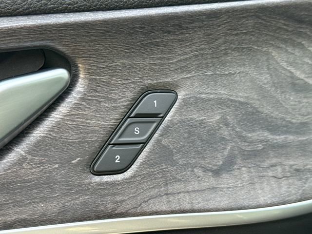 Used 2024 Jeep Grand Cherokee L Limited w/ Luxury Tech Group II image 22