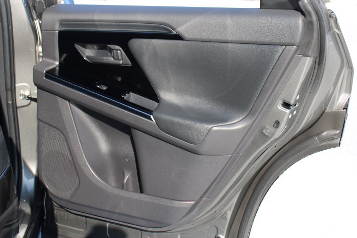 Used 2023 Toyota bZ4X Limited image 16