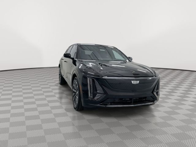 New 2025 Cadillac Lyriq Sport w/ LPO, Floor Liner Package image 2