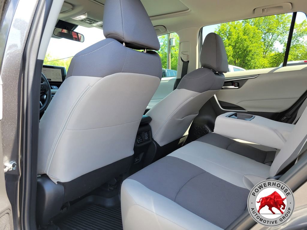 Used 2023 Toyota RAV4 XLE w/ Convenience Package FWD image 16