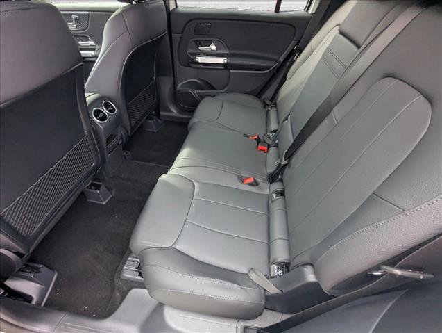 New 2026 Mercedes-Benz GLB 250 image 14