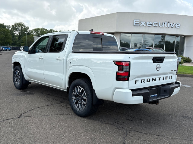 Certified 2024 Nissan Frontier SL w/ Technology Package AWD/4WD image 4