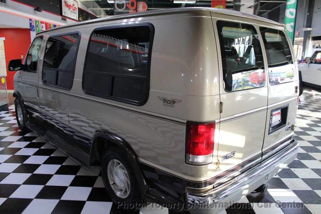Used 2000 Ford E-150 and Econoline 150 image 8