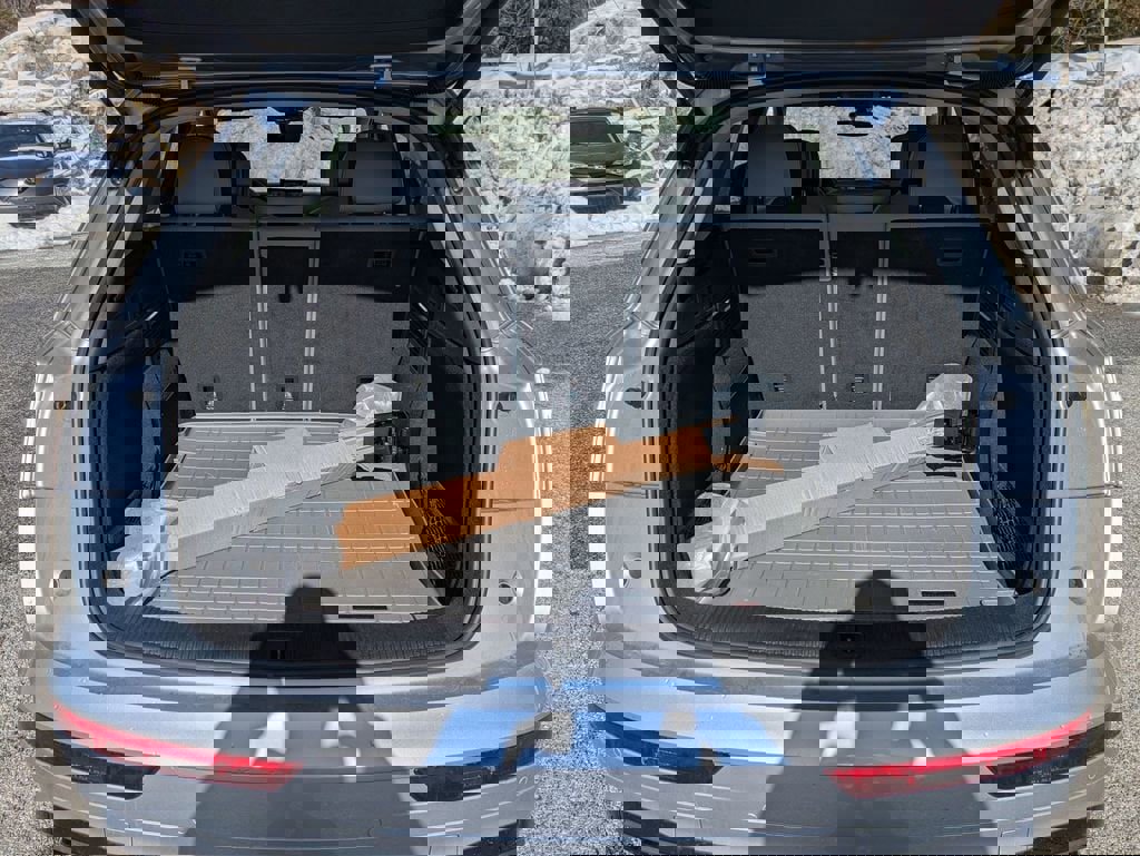 Used 2023 Audi Q5 2.0T Prestige image 21