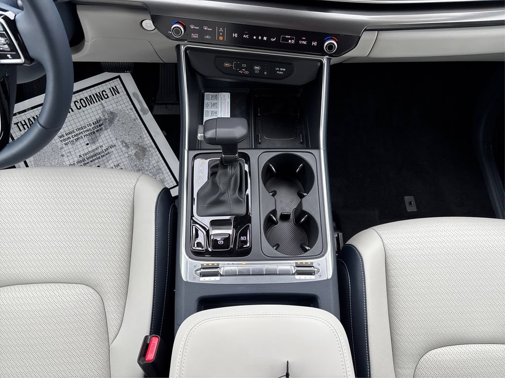 New 2025 Kia Carnival SX Prestige FWD image 14