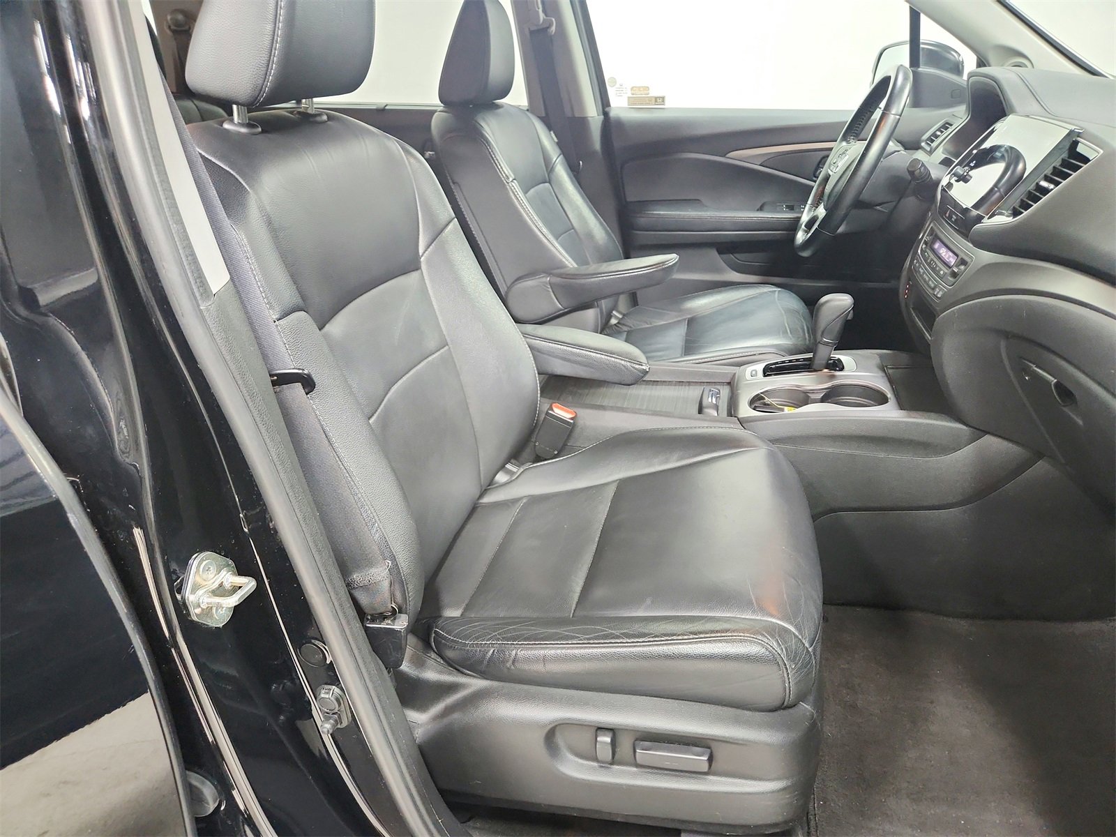 Used 2019 Honda Pilot EX-L image 38