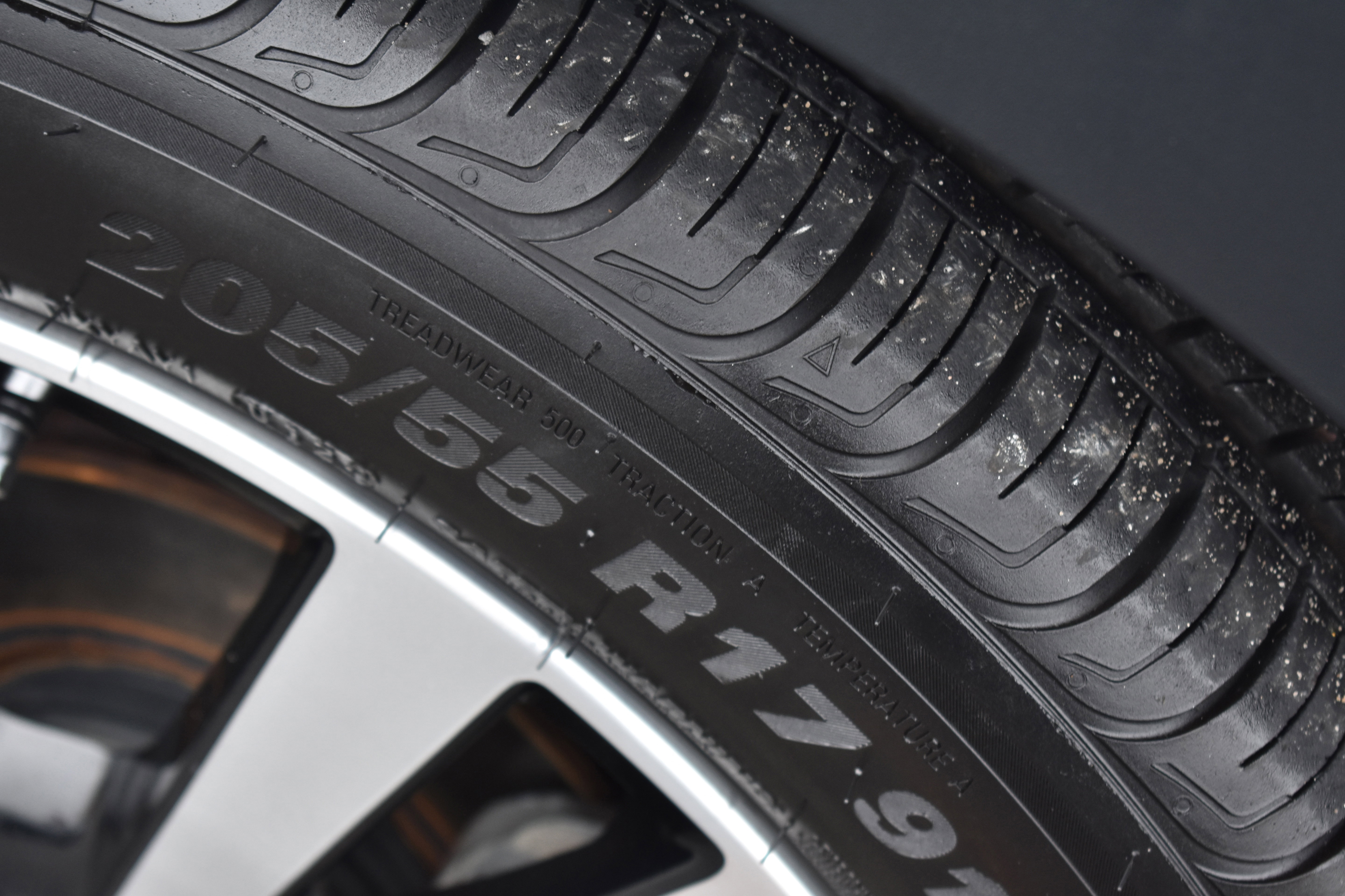 Used 2019 Nissan Kicks SR w/ Exterior Package image 11