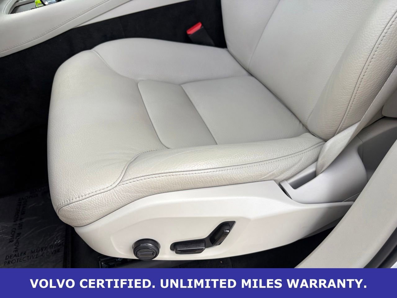 Certified 2023 Volvo XC90 T8 Plus AWD/4WD image 28