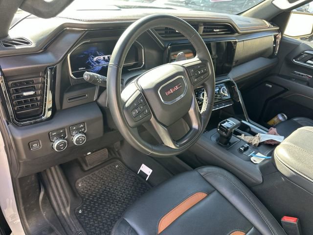 Used 2025 GMC Sierra 1500 AT4 image 5