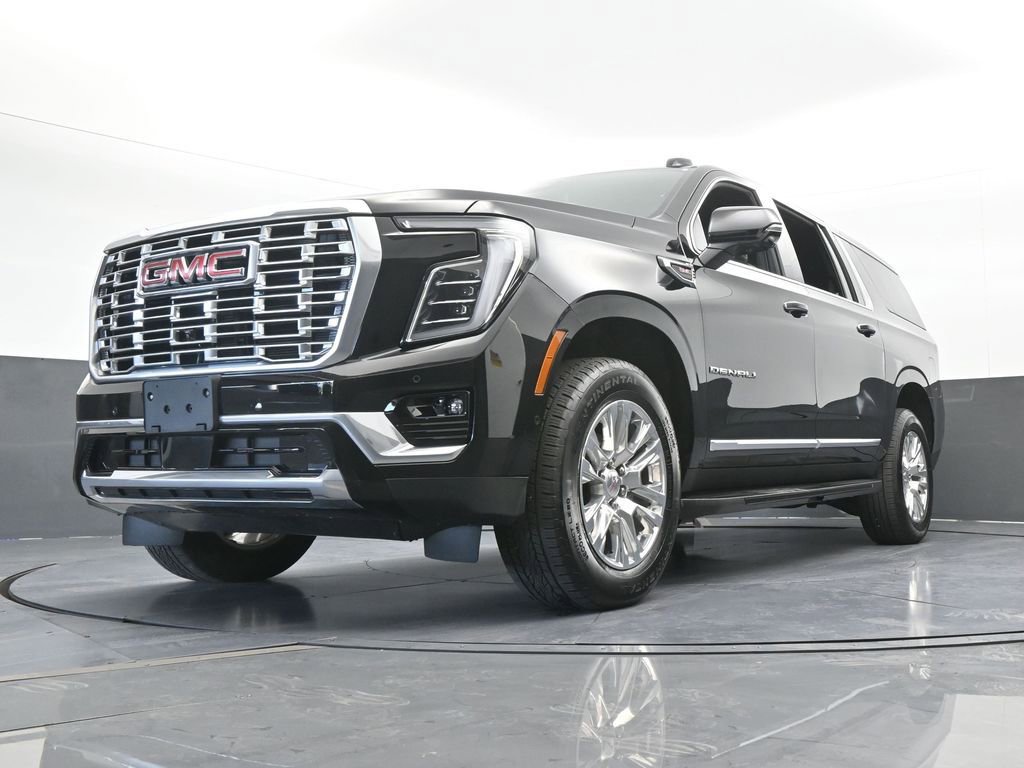 Used 2025 GMC Yukon XL Denali AWD/4WD image 66