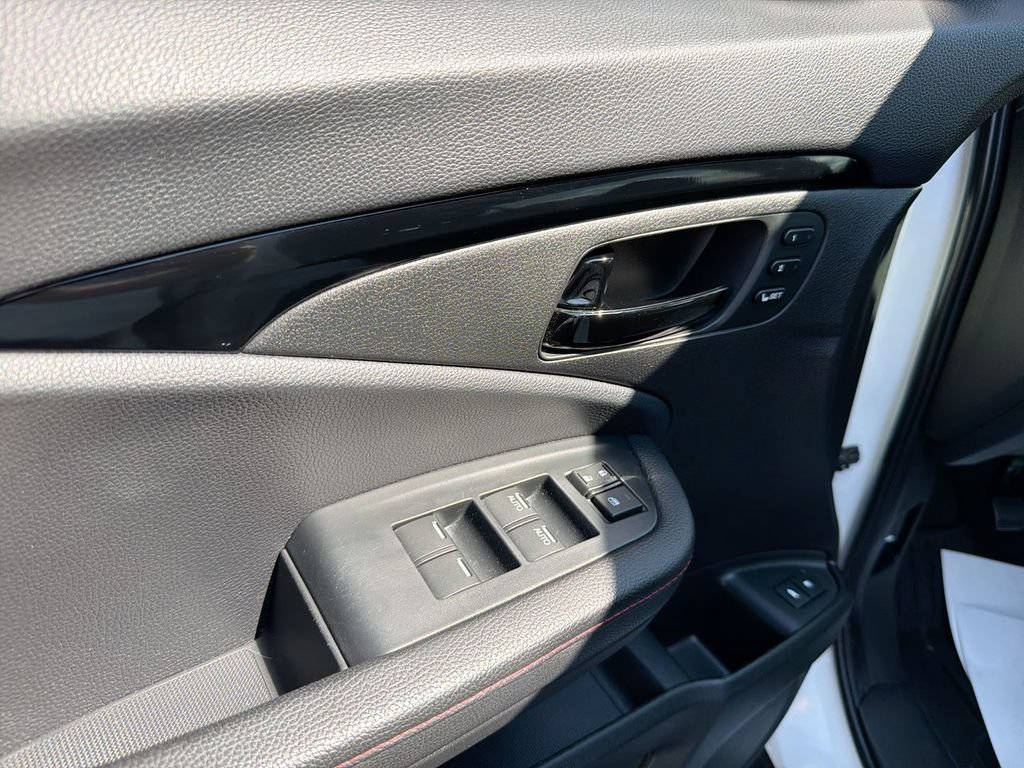 Used 2024 Honda Passport Black Edition image 19