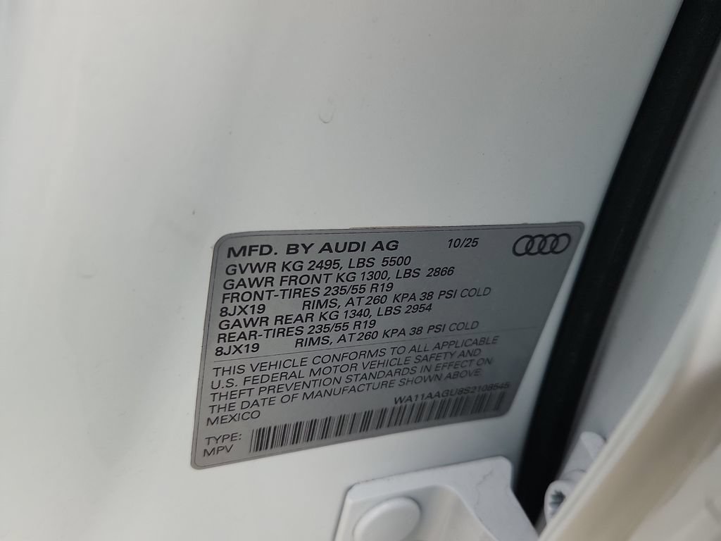 Used 2025 Audi Q5 Premium AWD/4WD image 17