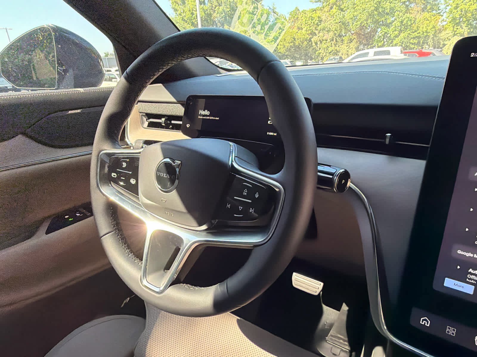 Used 2025 Volvo EX90 Ultra image 17