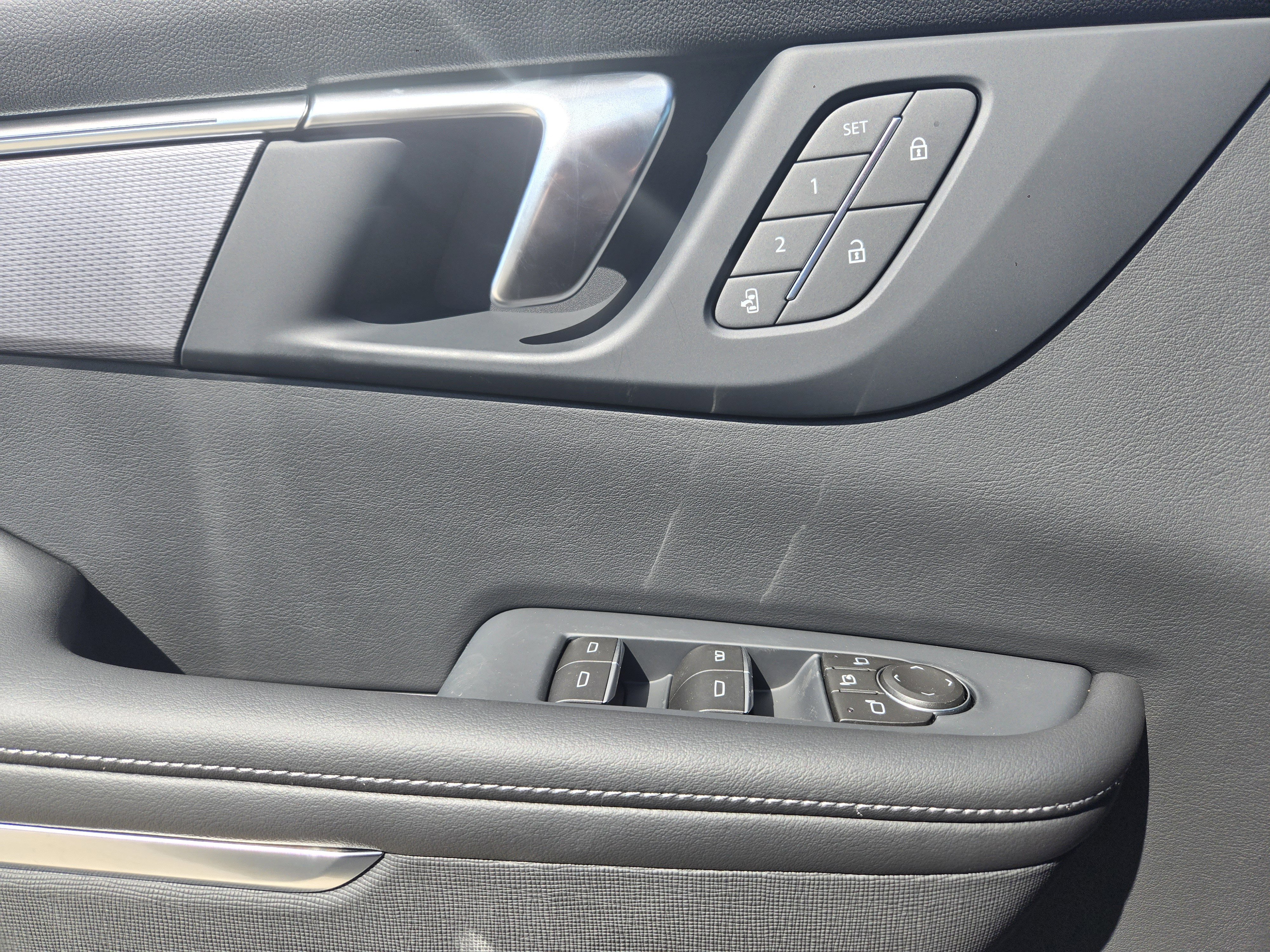 New 2026 Buick Enclave Sport Touring w/ Power Package image 16