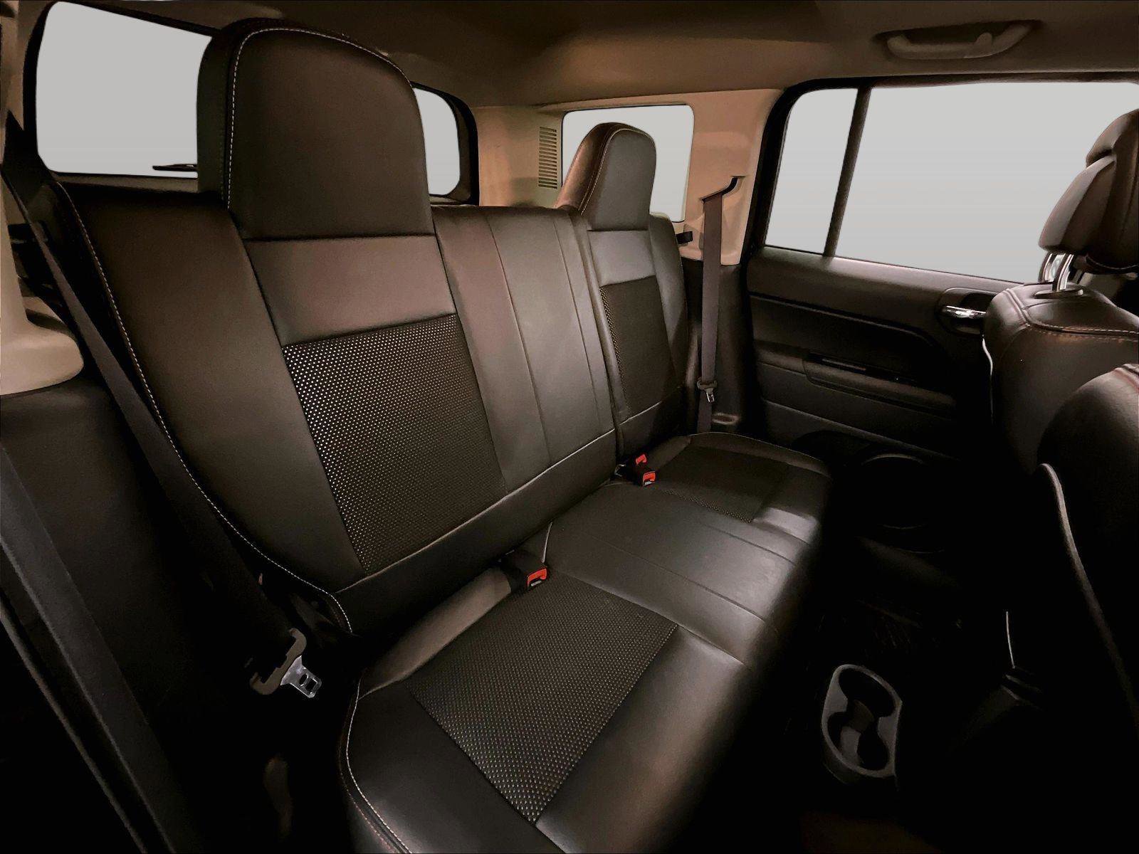 Used 2016 Jeep Patriot 75th Anniversary w/ Power Value Group FWD image 27