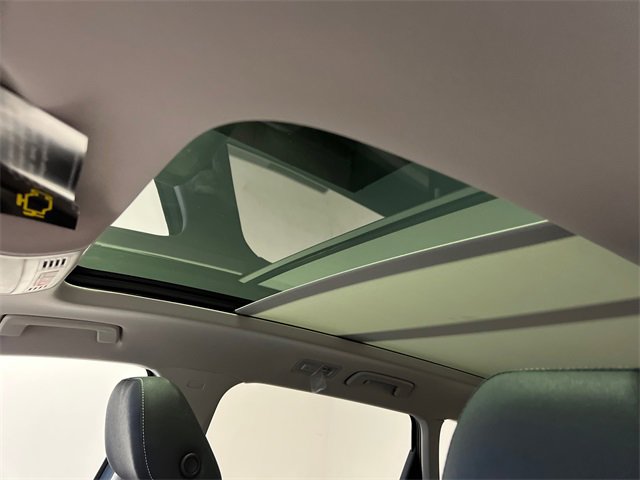 New 2026 Volkswagen Taos SE image 20