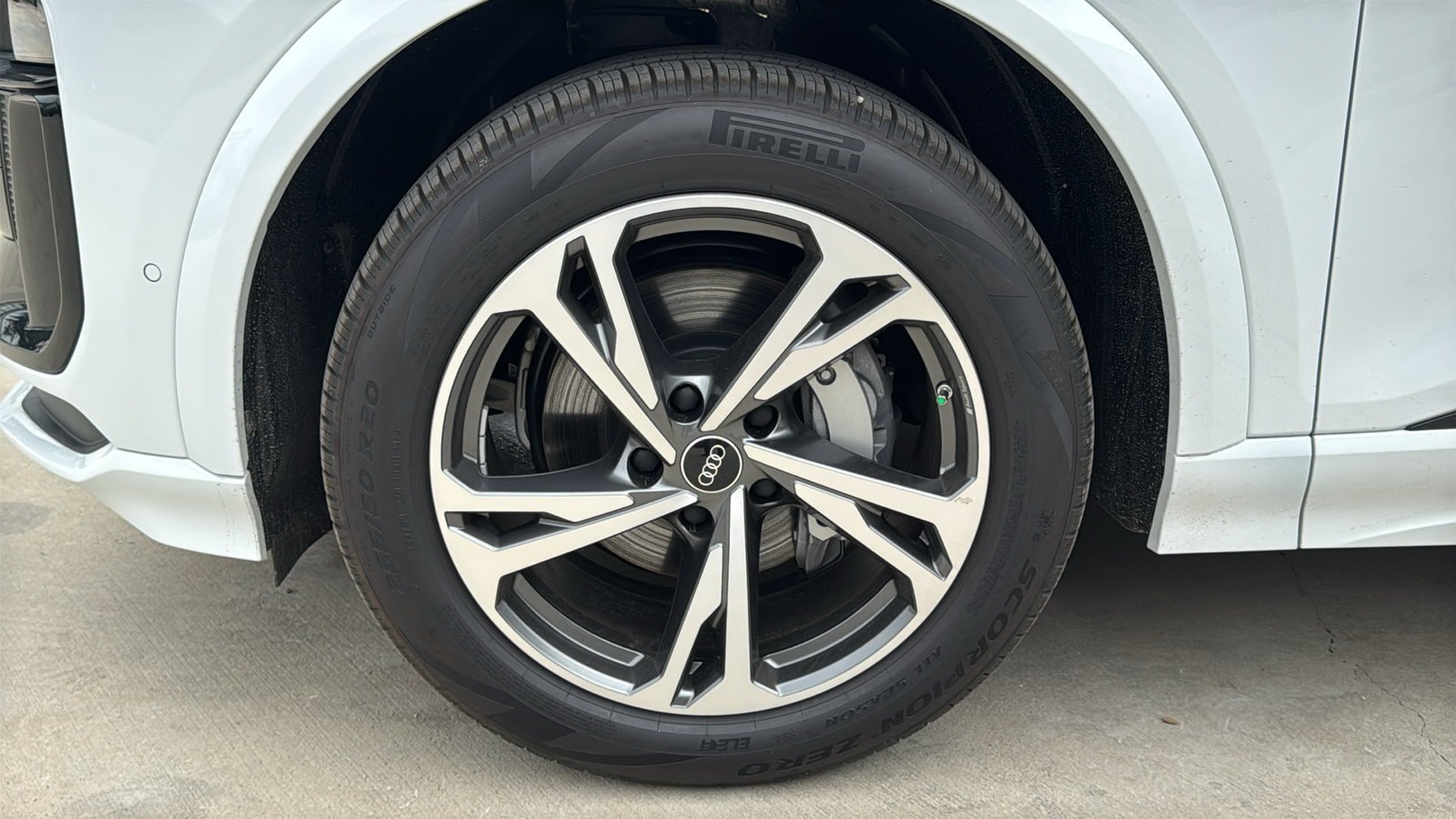 New 2027 Audi Q6 e-tron Premium Plus AWD/4WD image 26