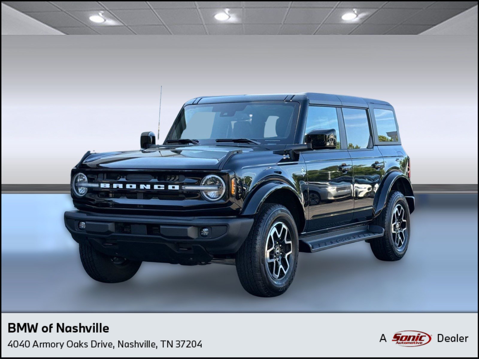 Used 2025 Ford Bronco Outer Banks AWD/4WD image 1