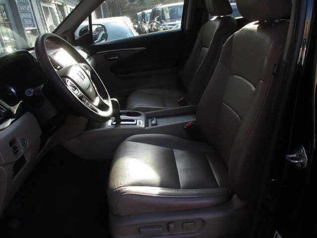 Used 2017 Honda Pilot EX-L image 9